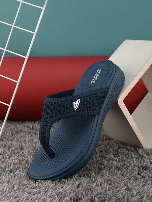 women textured slippers - 21537552 - Standard Image - 0