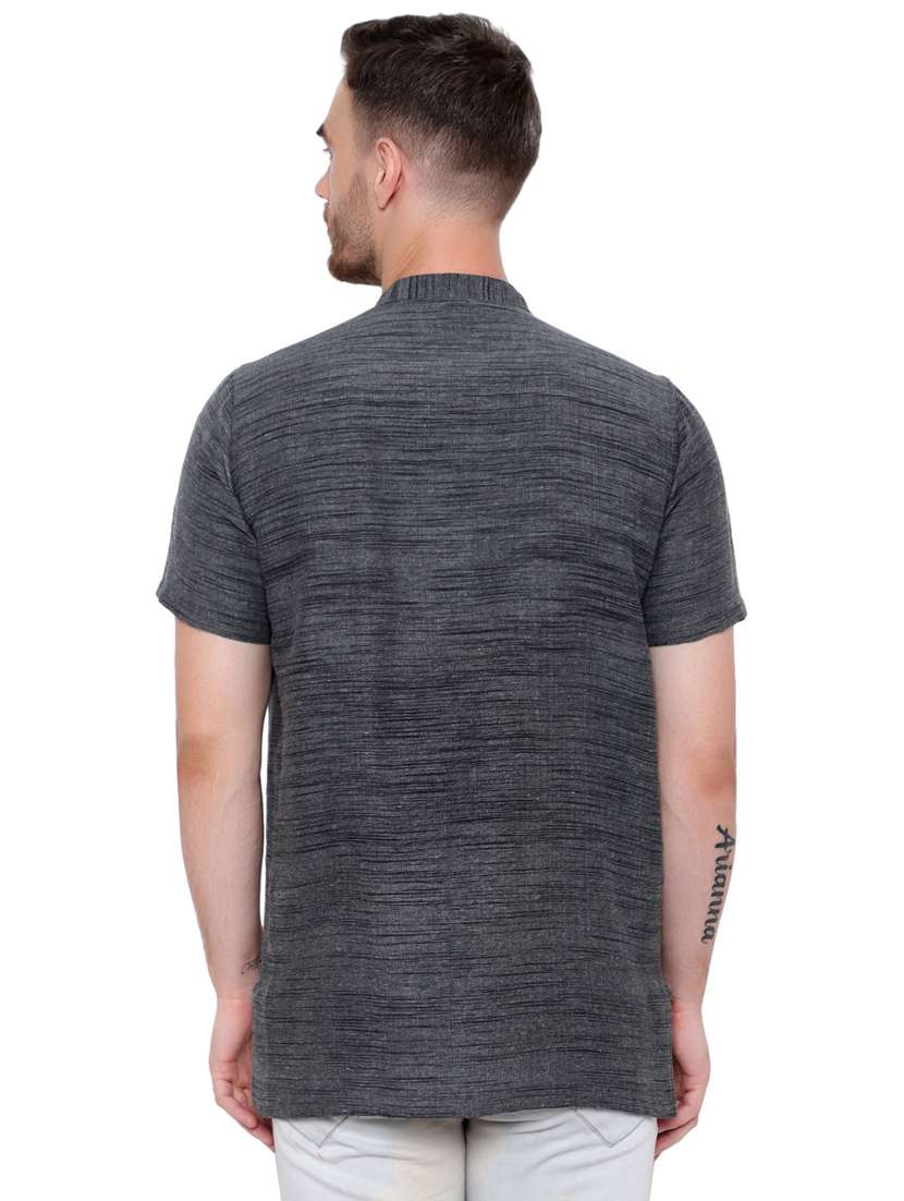 men self design mandarin neck short sleeve short kurta - 21537932 - Standard Image - 2
