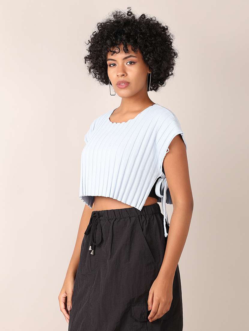 women solid crop top with side clouser - 21538616 -  Standard Image - 2