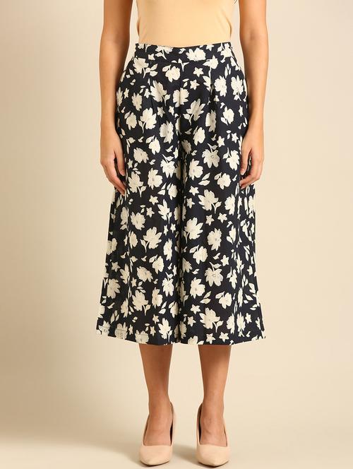 women printed flat front culottes - 21539060 - Standard Image - 0