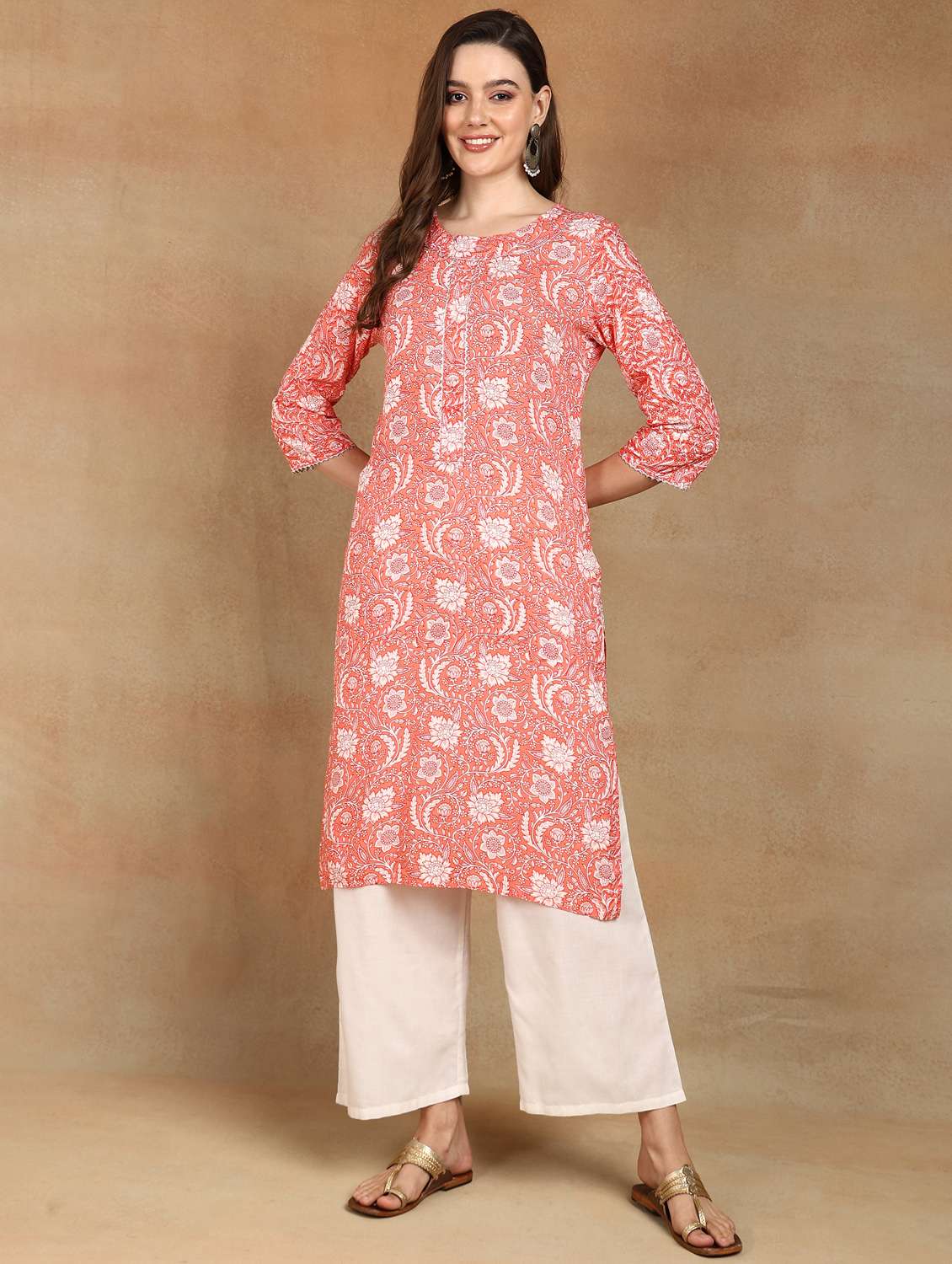 women printed round neck straight kurta