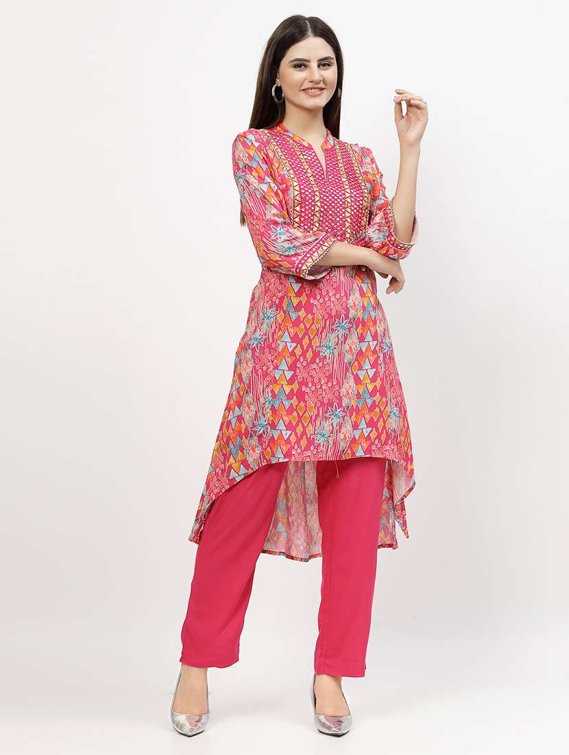 women embroidered detailed kurta pant set