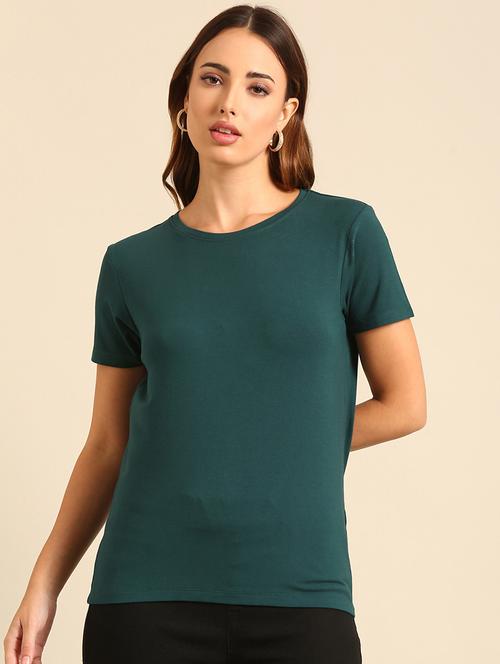 women round neck plain t-shirt - 21539440 - Standard Image - 0
