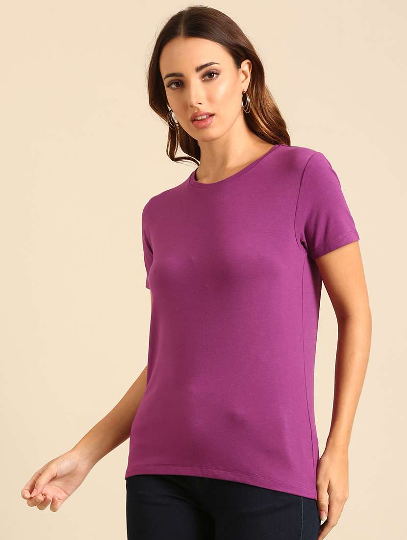 women round neck plain t-shirt - 21539445 -  Standard Image - 2