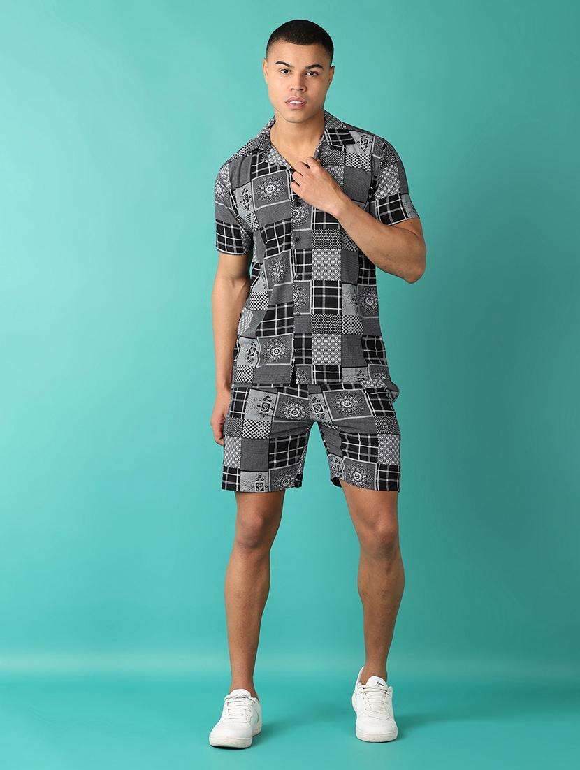 men printed short sleeve casual shirt - 21539467 -  Standard Image - 2