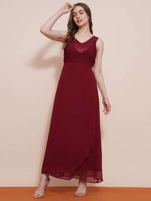Buy prom dresses in India @ Limeroad
