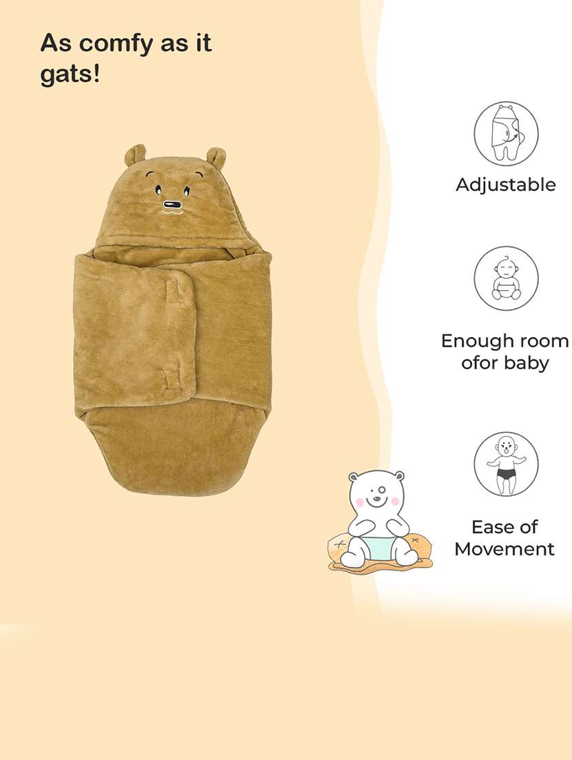 newborn baby swaddle blanket - 21543535 -  Standard Image - 2