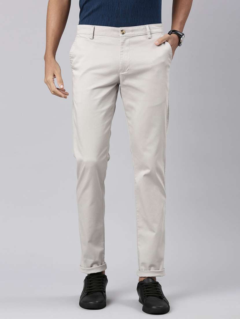 men mid rise solid chinos 