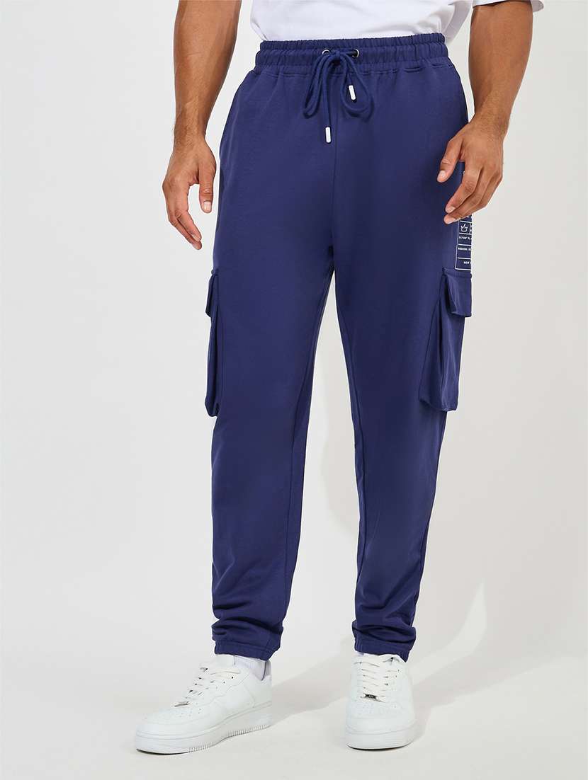 men typography relaxed fit cargo