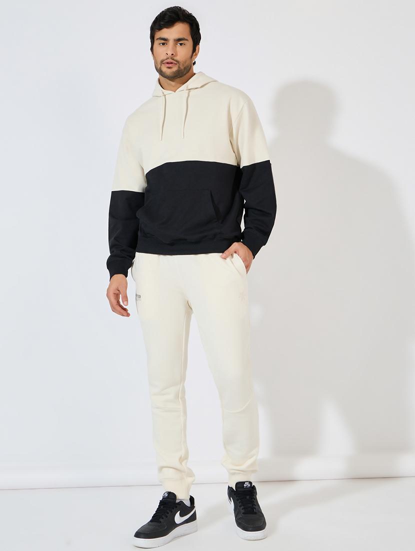 men color blocked hoocded sweatshirt - 21544809 - Standard Image - 2