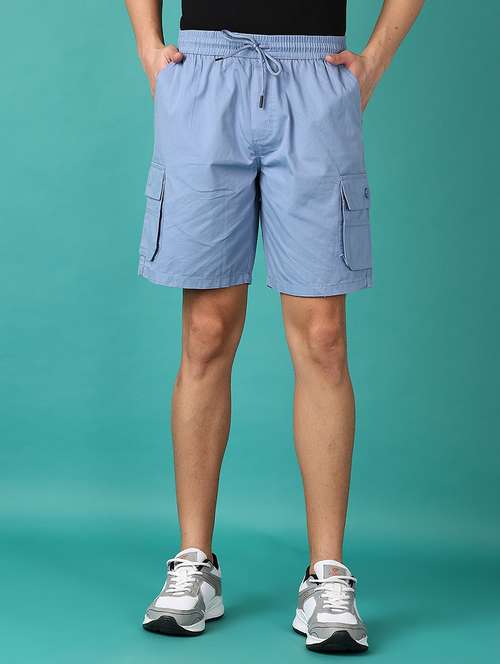 men mid rise solid cargo shorts - 21544967 - Standard Image - 0