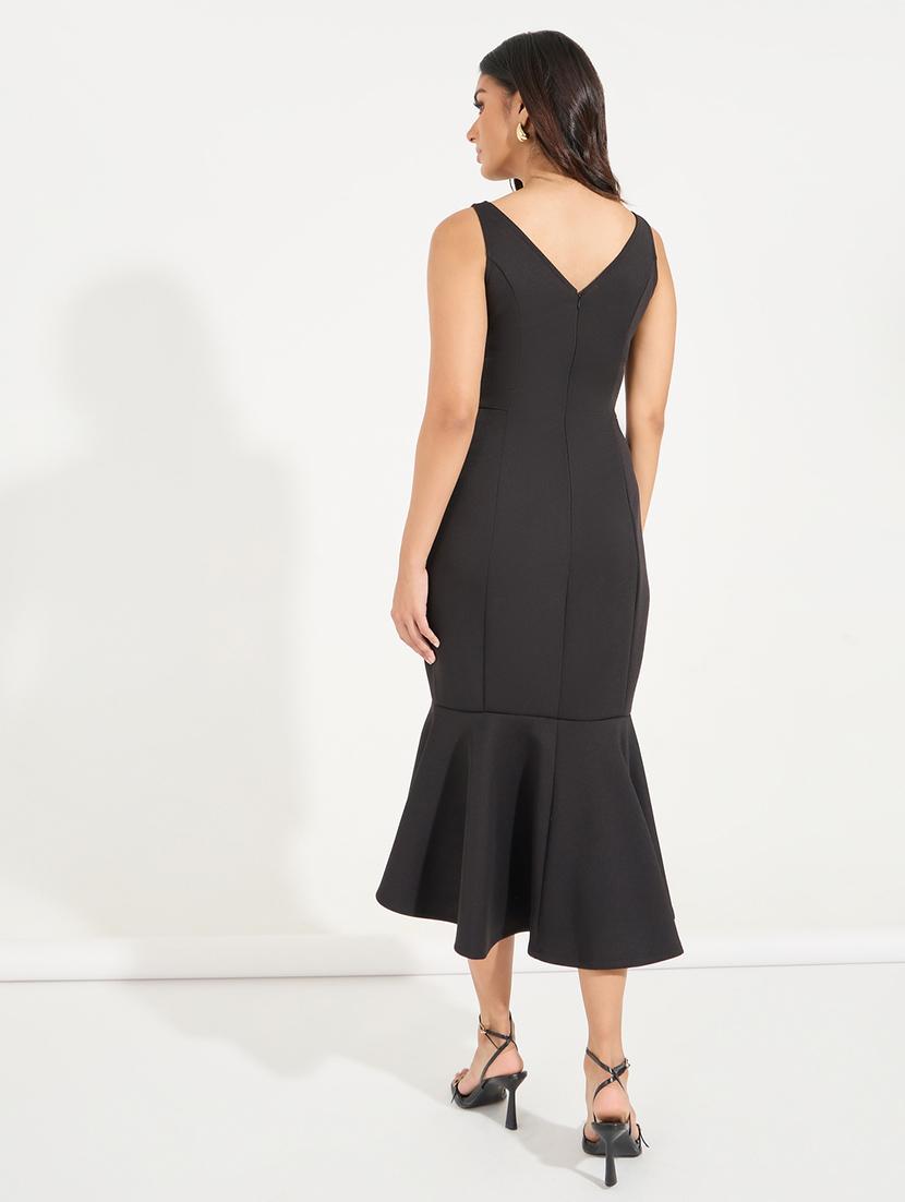 women black solid dress - 21546983 - Standard Image - 2