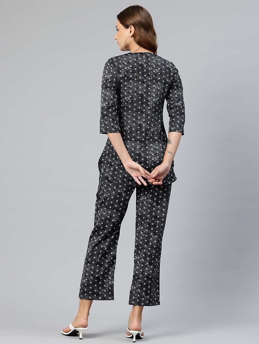 women printed shirt and trouser co-ord set - 21547520 -  Standard Image - 2