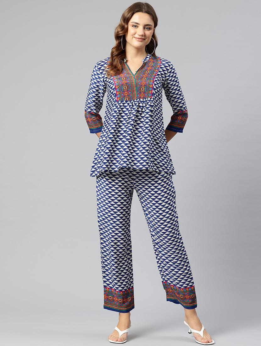 women white geometric printed top and trouser co-ord set - 21547529 - Zoom Image - 0