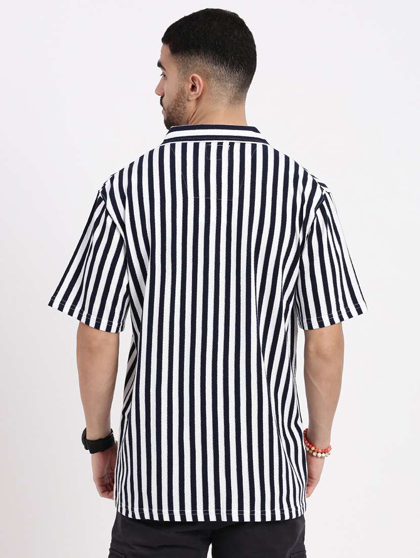 men vertical striped short sleeve casual shirt - 21550062 -  Standard Image - 2