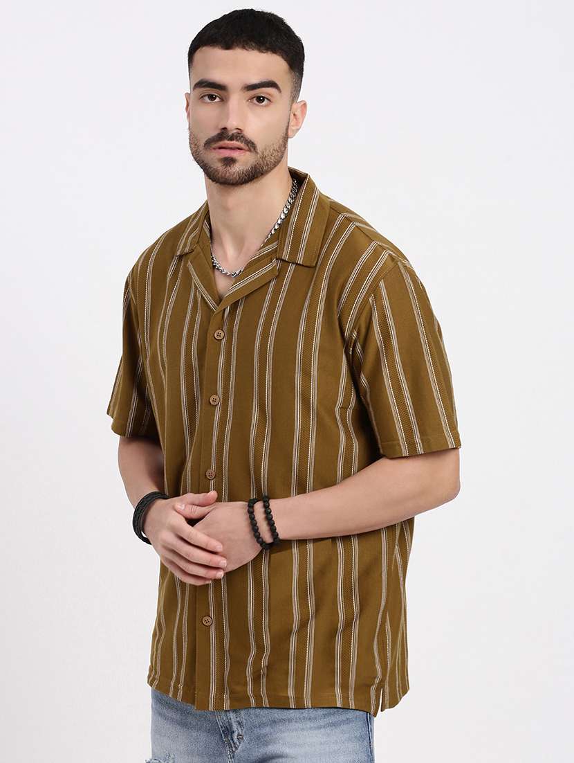 men vertical striped short sleeve casual shirt - 21550077 -  Standard Image - 2