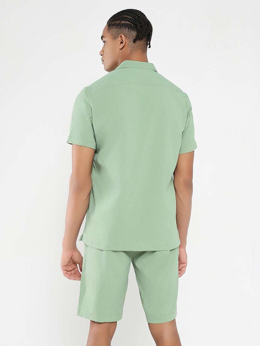 men solid shirt and short co-ord set - 21550161 - Standard Image - 2