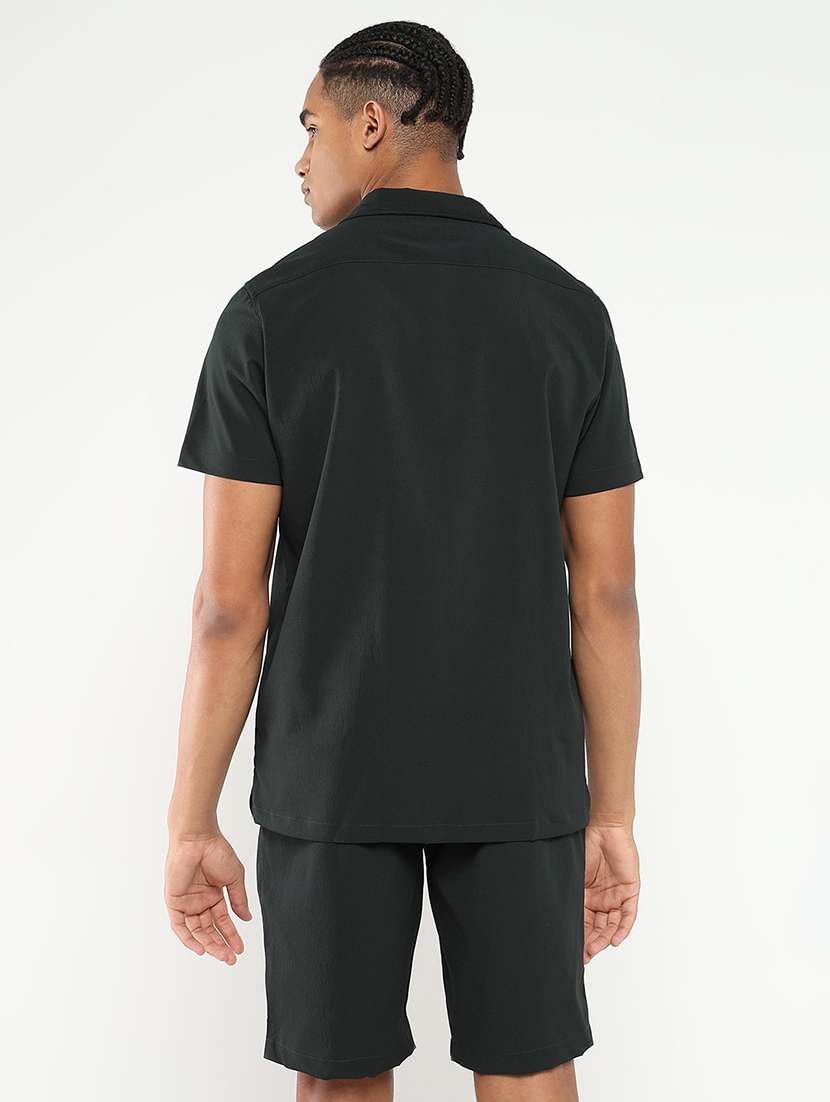 men solid shirt and short co-ord set - 21550162 - Standard Image - 2