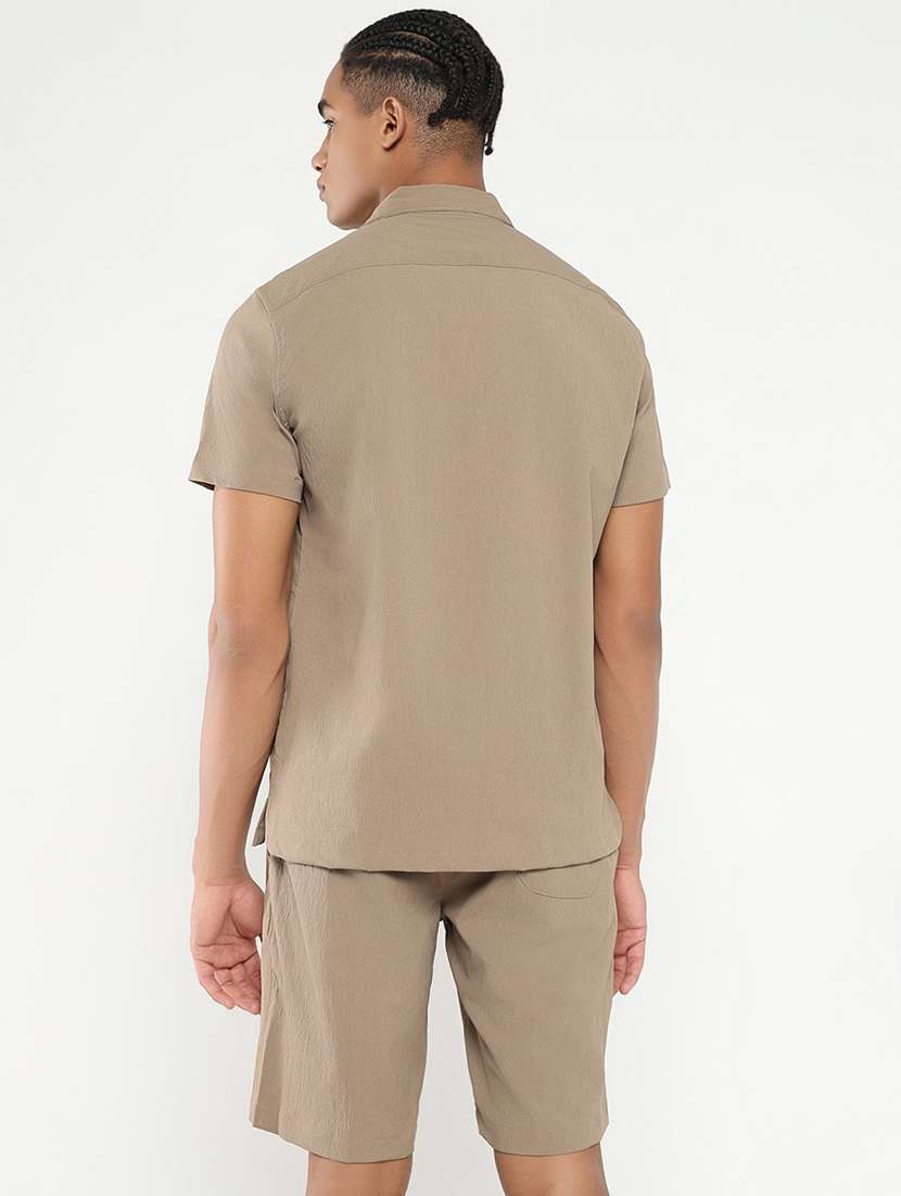 men solid shirt and short co-ord set - 21550167 - Standard Image - 2