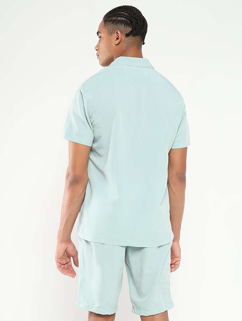 men solid shirt and short co-ord set - 21550172 - Standard Image - 2