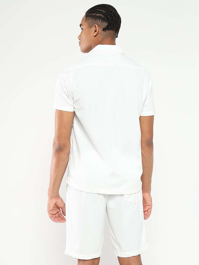 men solid shirt and short co-ord set - 21550182 - Standard Image - 2