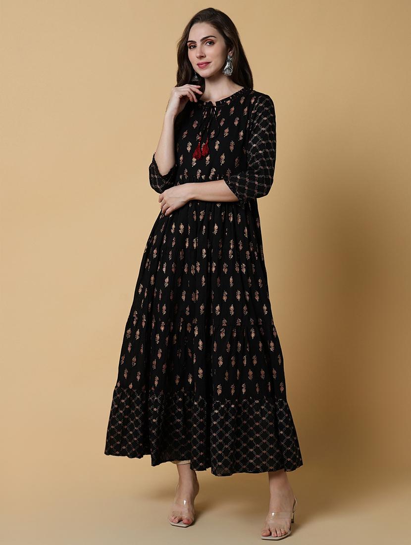 women printed three quater sleeve tiered kurta - 21550247 - Standard Image - 2