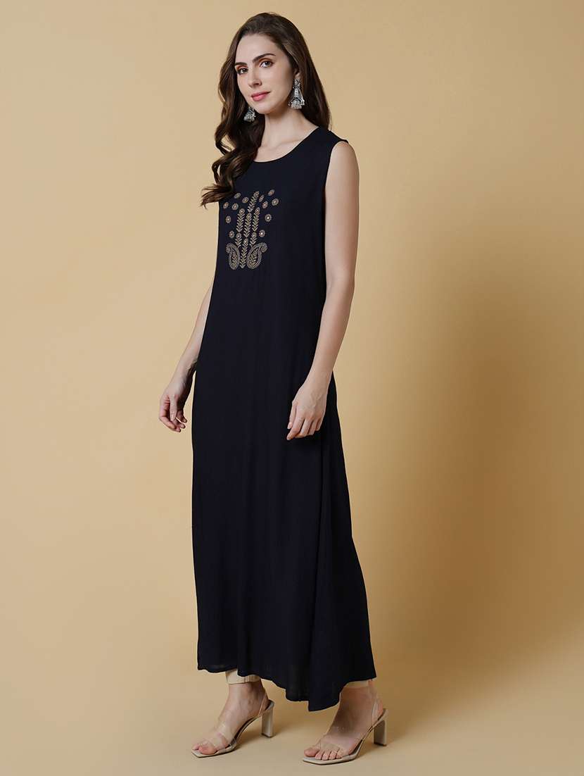 women round neck a-line kurta with printed jacket - 21550251 - Standard Image - 2