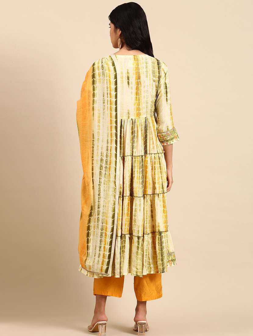 women three quarter sleeve kurta pant with dupatta set - 21550365 -  Standard Image - 2