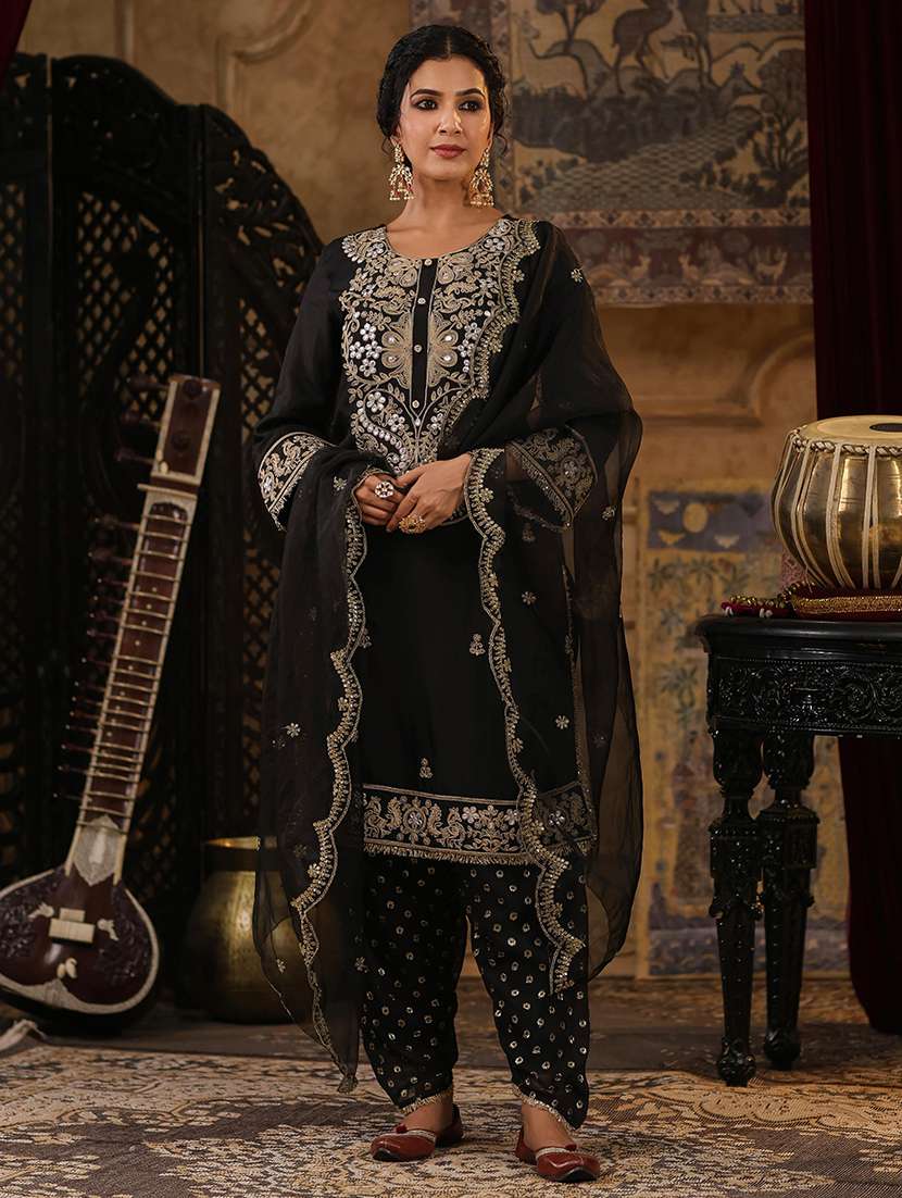 women embroidered kurta salwar set with dupatta