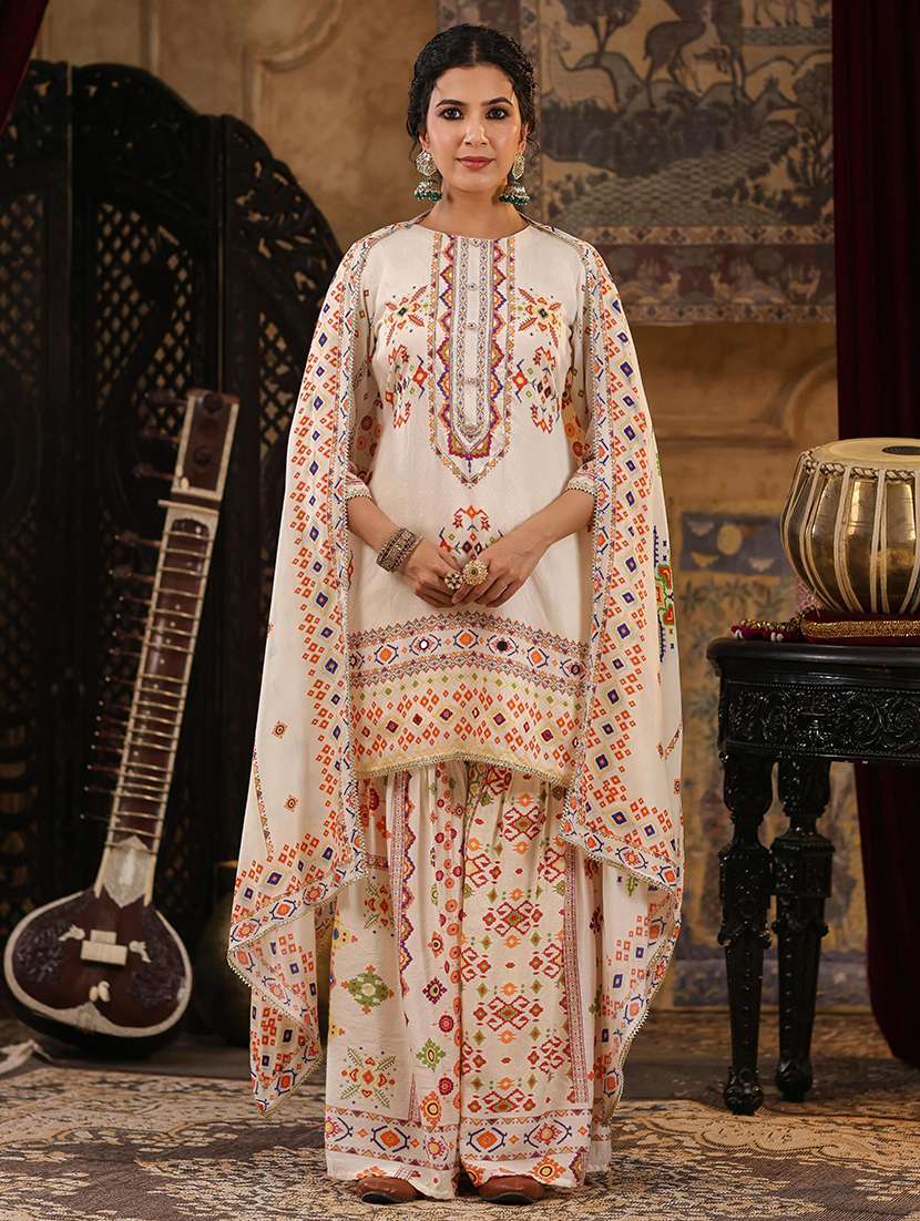 women printed kurta sharara set with dupatta