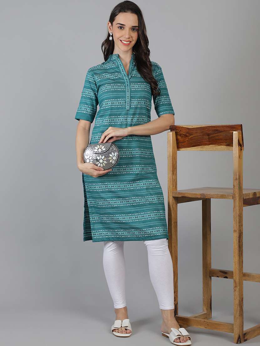 women printed mandarin collared kurta