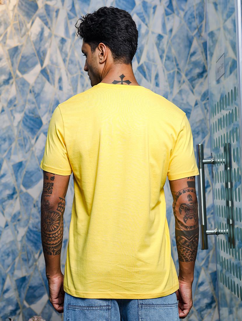men front print short sleeve t-shirt - 21552866 - Standard Image - 2
