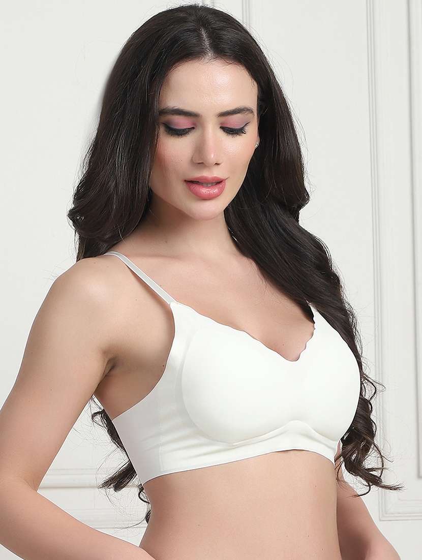 women solid lightly padded t-shirt bra - 21552954 -  Standard Image - 2