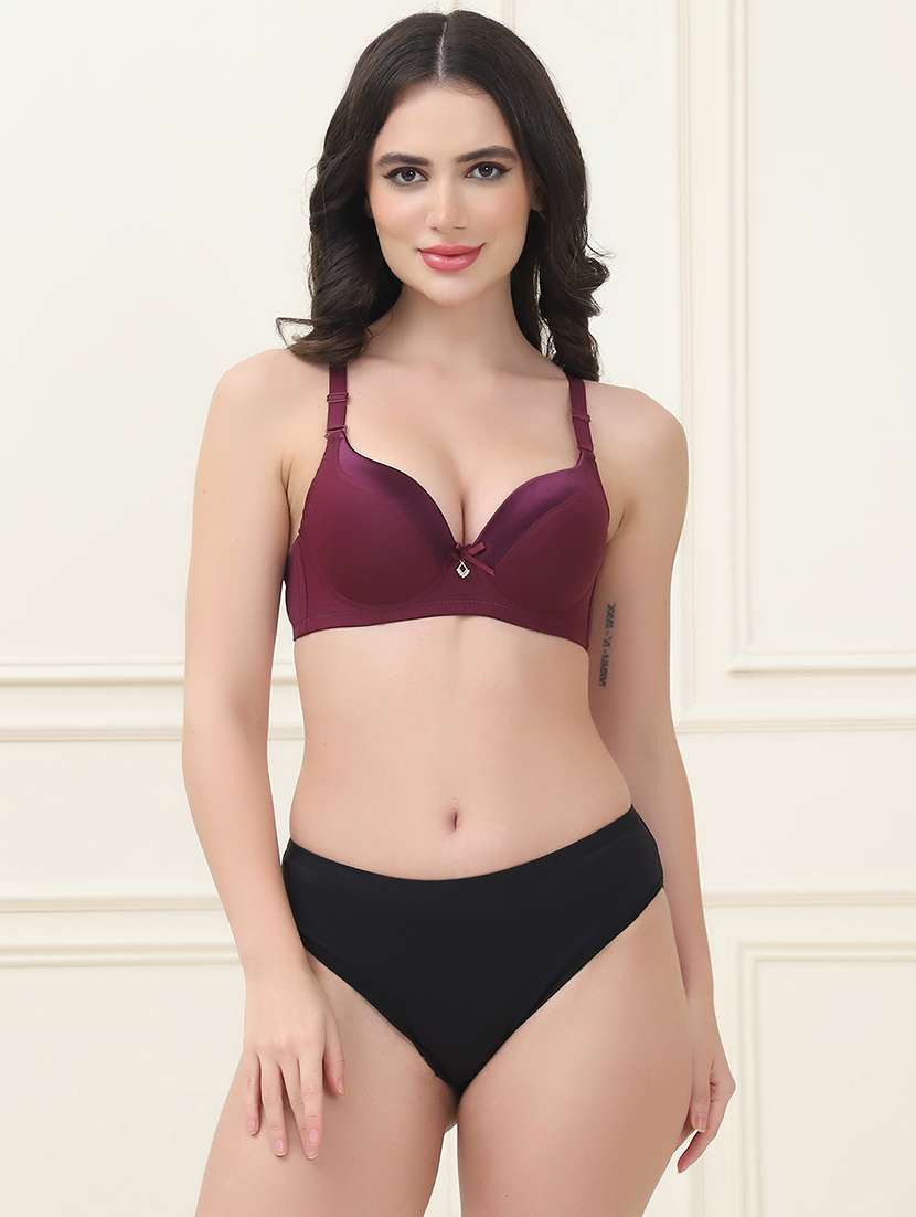 women solid bra and panty set