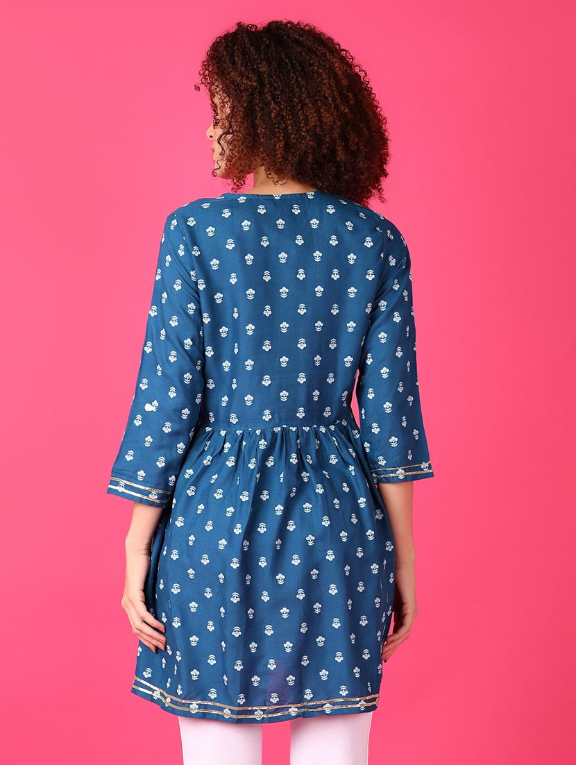 women three quarter sleeve flared kurti - 21553374 - Standard Image - 2