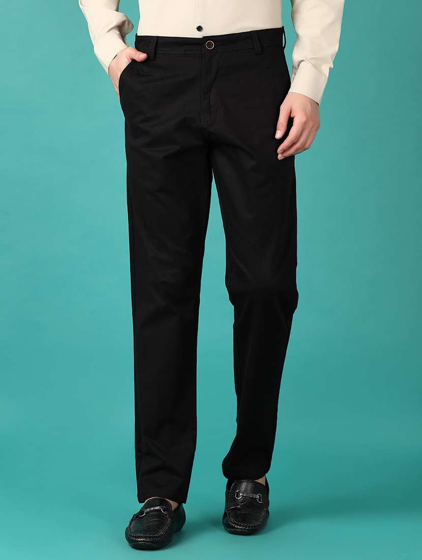 men mid rise solid chinos