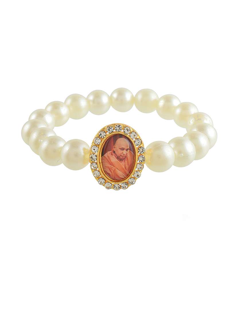 white crystal beaded bracelet - 21553759 -  Standard Image - 2