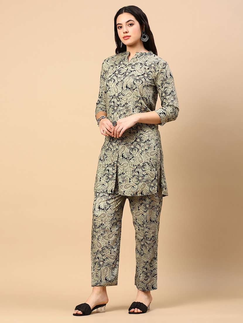 women printed kurta & pant set - 21553969 -  Standard Image - 2