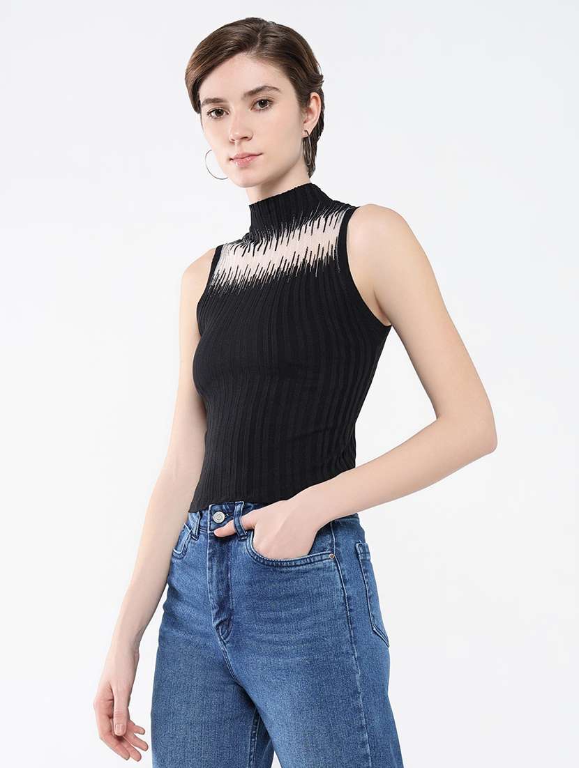 women black self-designed crop top - 21554069 -  Standard Image - 2