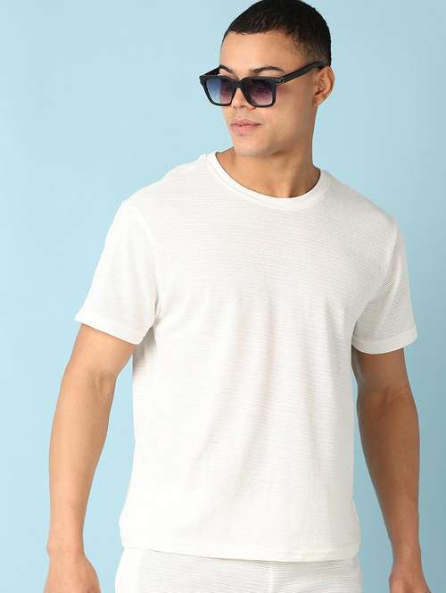 men solid short sleeve regular fit t-shirt - 21555721 - Standard Image - 0