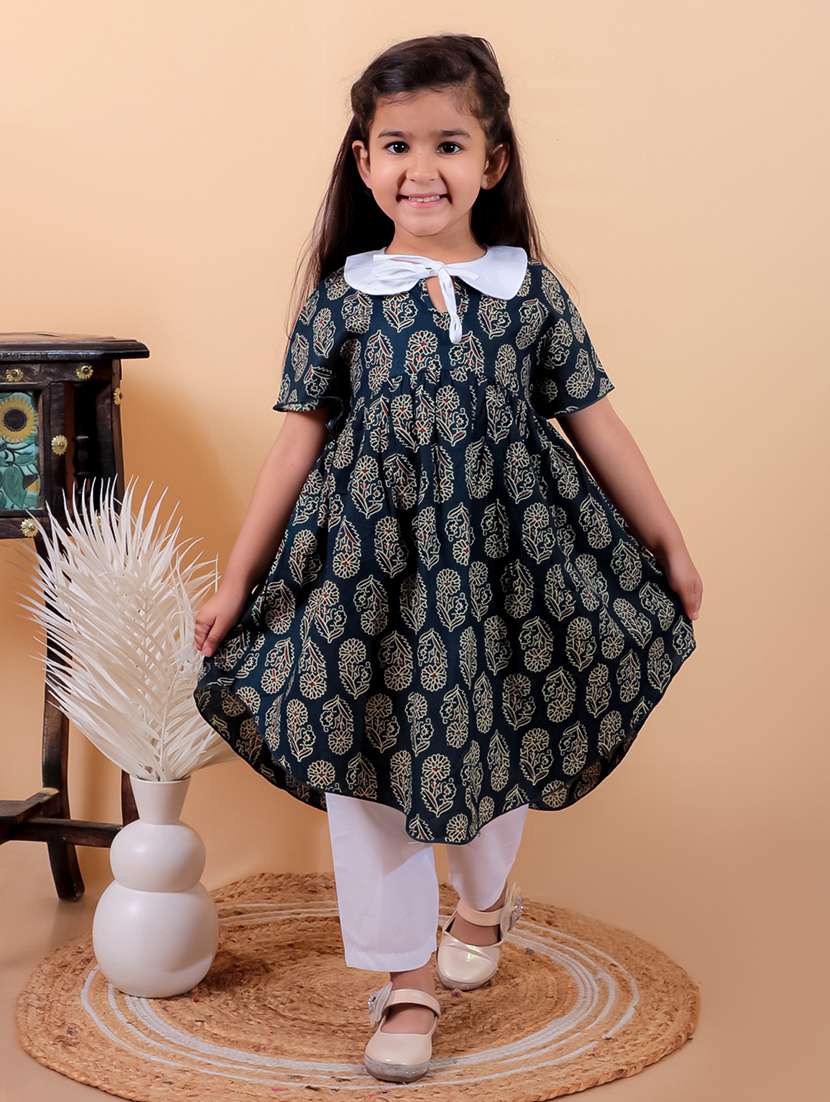 girls printed short sleeves kurta pant set
