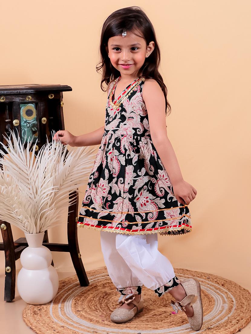 girls printed sleeveless kurta pant set - 21555761 - Standard Image - 2