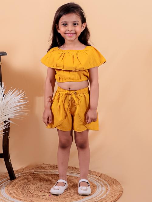 girls solid short sleeves top & shorts set - 21555778 -  Standard Image - 0
