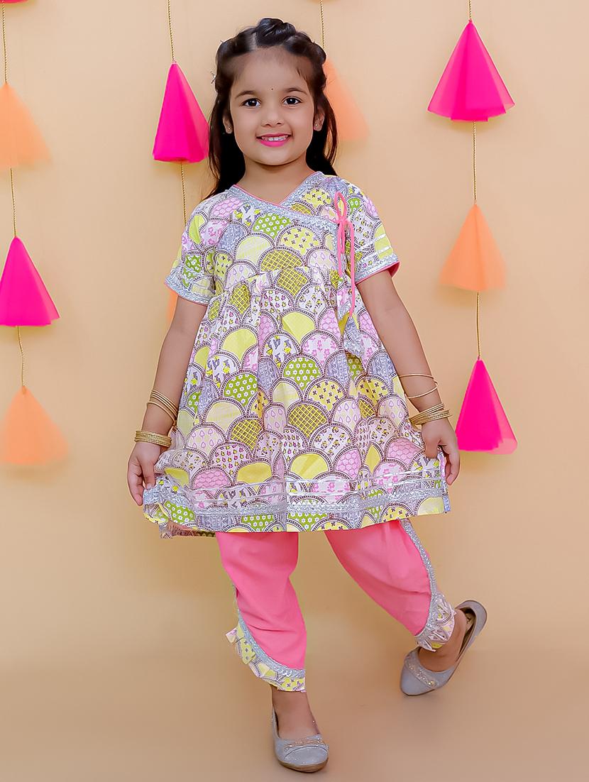 girls printed short sleeves kurta pant set - 21555841 -  Zoom Image - 0