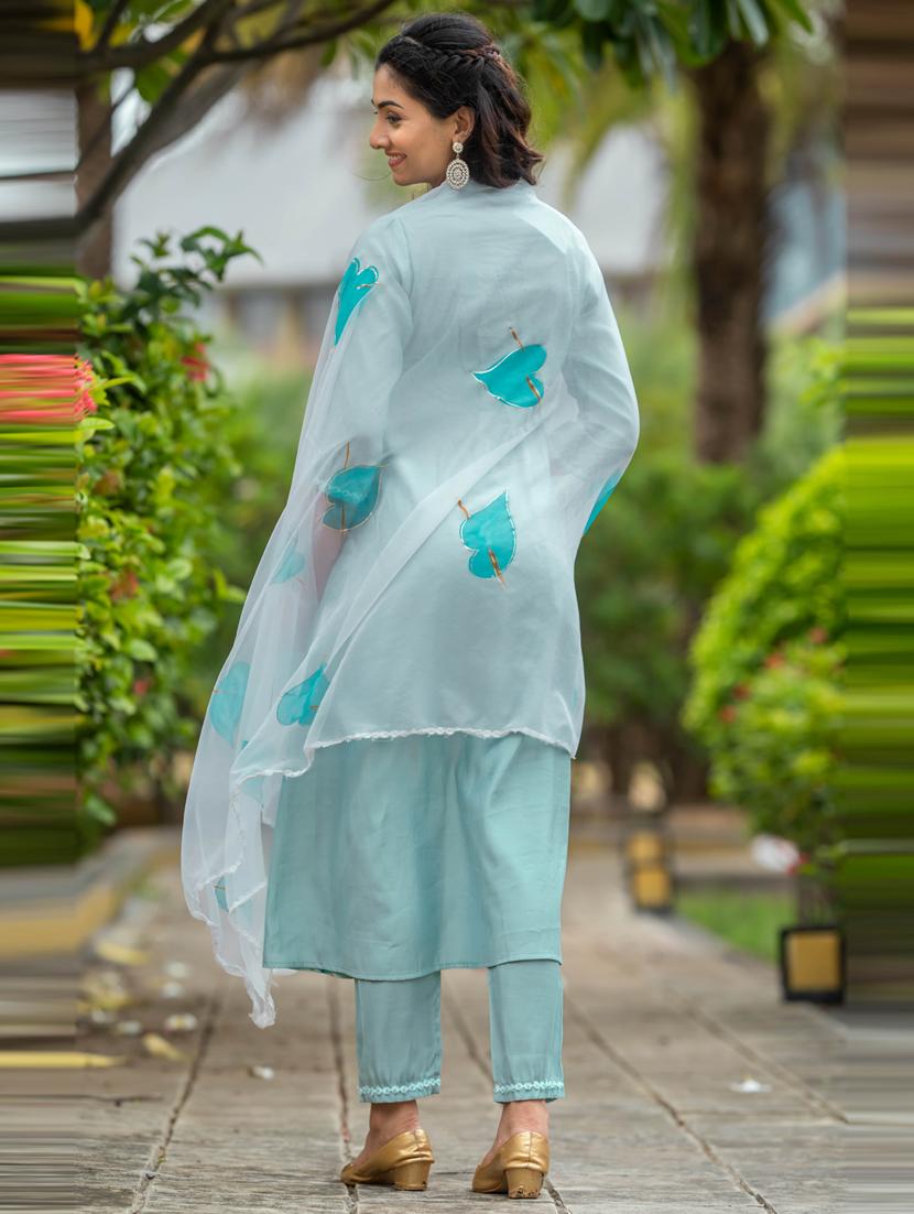 women printed kurta pant set with dupatta - 21558200 - Standard Image - 2