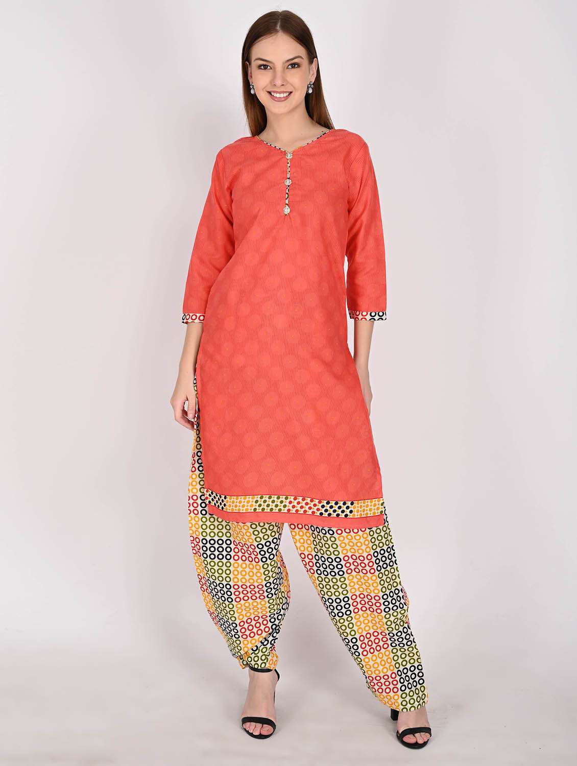 women geometric printed kurta salwar set with dupatta - 21558220 -  Standard Image - 2