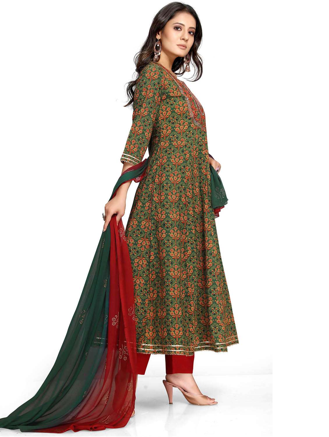 women floral kurta pant set with dupatta - 21558371 -  Standard Image - 2