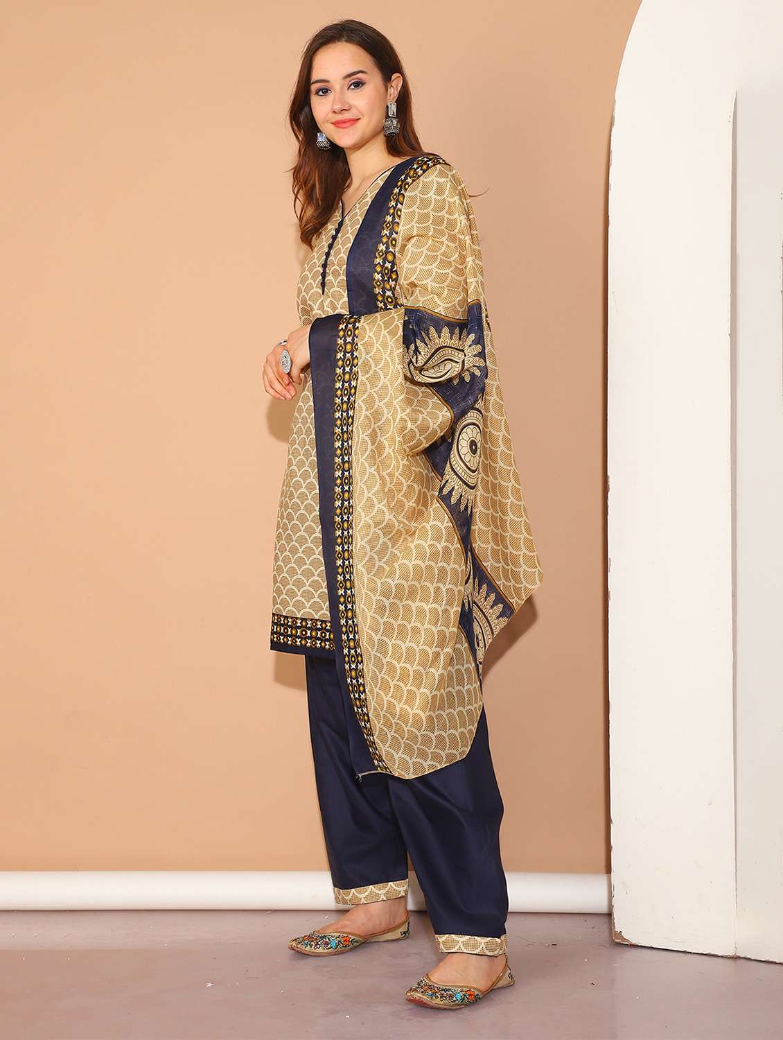 women three quarter sleeve kurta salwar with dupatta set - 21558478 -  Standard Image - 2