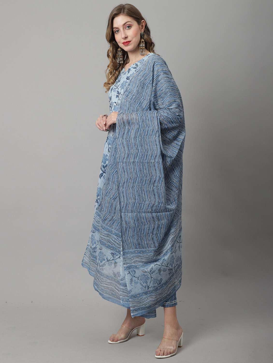 women three quarter sleeve kurta pant with dupatta set - 21558548 -  Standard Image - 2