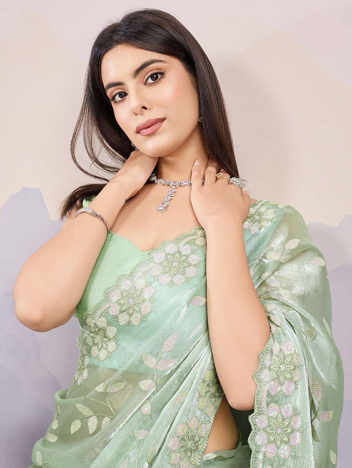 women neo mint embroidered saree - 21559094 -  Standard Image - 2